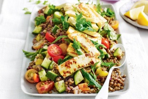 Haloumi and spiced lentil veggie salad