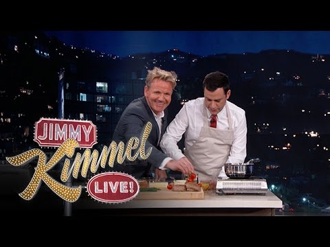 Gordon Ramsay Makes Scrambled Eggs