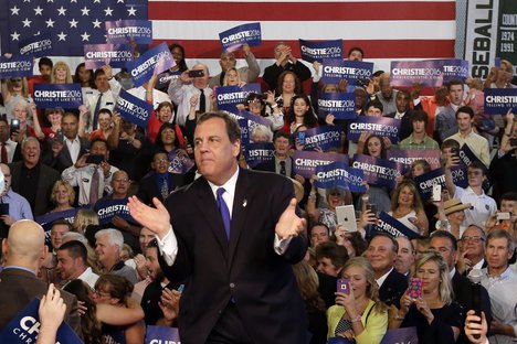 New Jersey Gov. Chris Christie takes the podium to speak to supporters during an event announcing he will seek the Republican nomination for president, Tuesday, June 30, 2015, at Livingston High School in Livingston, N.J.