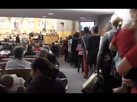 California Parents Shut Down Vote on Mandatory Vaccines