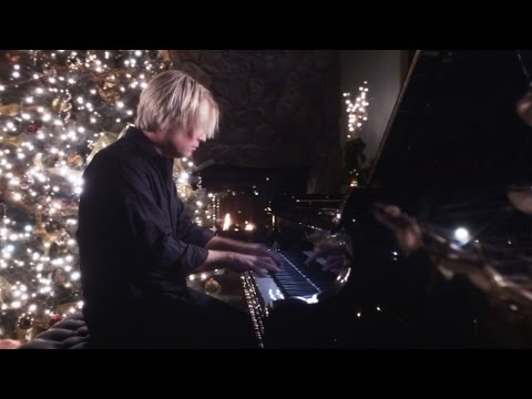 Jarrod Radnich - Virtuosic Piano Solo - I Saw Three Ships