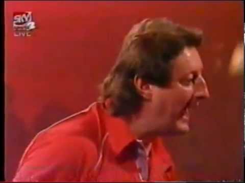 Eric Bristow 141 Checkout then shouts at Phil Taylor's face - 1997 PDC World Championship