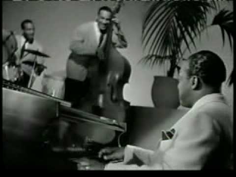 One O'Clock Jump - Count Basie (1943)