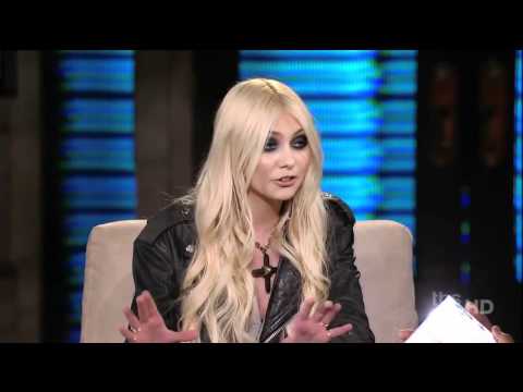 Taylor Momsen Interview & Pretty Reckless Performance on Lopez Tonight