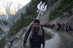 Hindu pilgrims on a hill on their way to the Amarnath cave in Baltal, some 125 km (77 miles) east of Srinagar on Monday 21, July 2014.