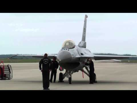 Must see: F-16 engine start & take-off