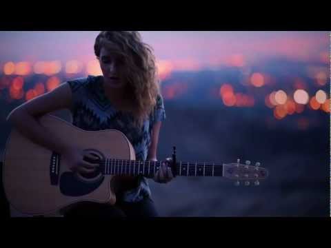 Tori Kelly - All In My Head (Live Acoustic)