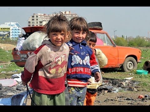 Documentary - How Gypsies Live in Bulgaria