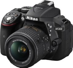 Nikon D5300 - Cámara réflex digital de 24.2 Mp (Pantalla 3.2", estabilizador óptico, vídeo Full HD), negro - kit cuerpo con objetivo Nikkor AF-S DX 18-55 mm f:3.5 VR II