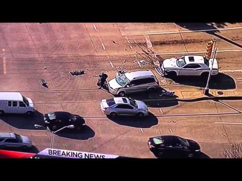 Woman In Minivan Stops High Speed Chase in Dallas - 2/11/15 - MAMA BEAR