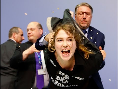 JUST IN: FEMEN attack ECB president Draghi, disrupt presser