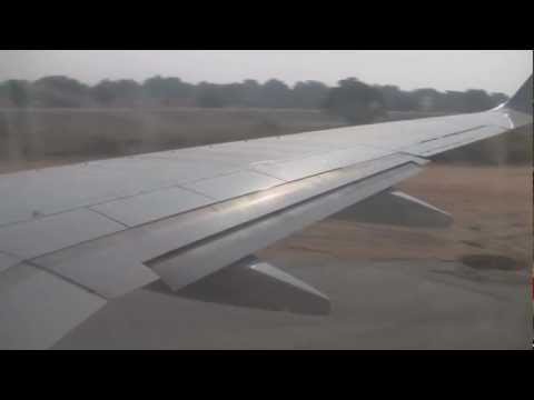 TAAG 737-700 Takeoff from Ondjiva