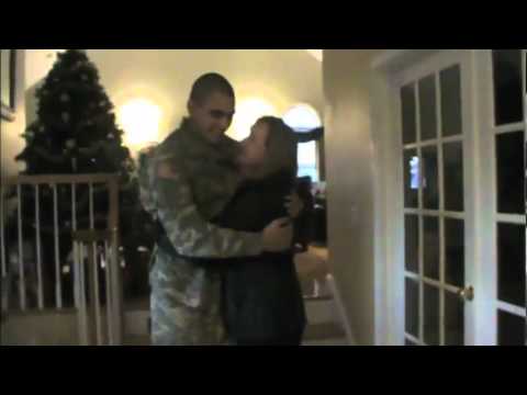 U.S. Soldier Surprises Family & Friends for the Holidays