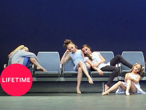 Dance Moms: Group Dance: The Waiting Room (S5, E31)