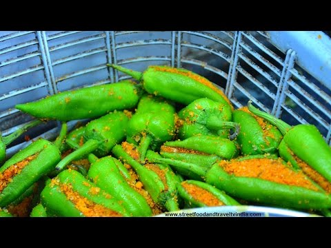 Bhajiya Most Popular Gujarati Fast Food At Rajkot By Street Food & Travel TV India