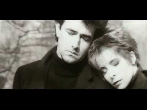 Mylène Farmer - Jean-Louis Murat - Regrets [HQ]