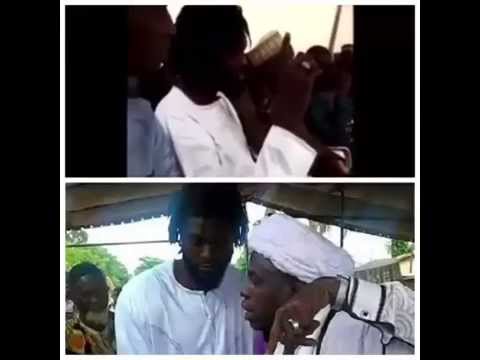 Emmanuel Adebayor Tottenham Striker Converts to Islam 2015