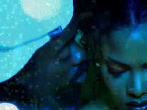 Beenie Man featuring Mya - Girls Dem Sugar