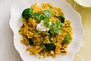 Spiced quinoa pilaf with corn and broccoli