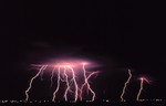 Lightning strikes Norman during a night-time thunderstorm Norman averages a growing season of 209 days, but plants that can withstand short periods of colder temperatures may have an additional three to six weeks.