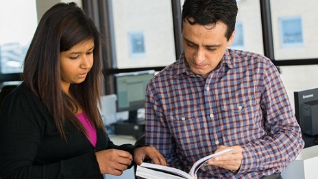 Research ambassador assisting a student