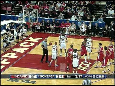 2008 NCAA Basketball First Round - Davidson vs Gonzaga