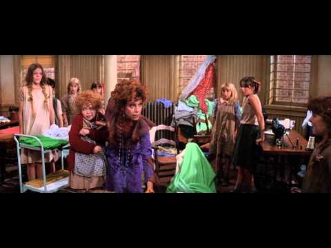 Annie (1982) - Trailer (HD BD)