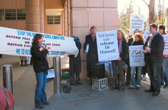 Lisa Farrance of Civil Rights Defence speaking