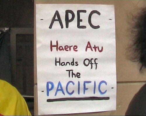 Placard against APEC- Haere Atu, Hands off the Pacific