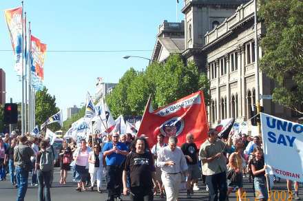 Unionists setting off