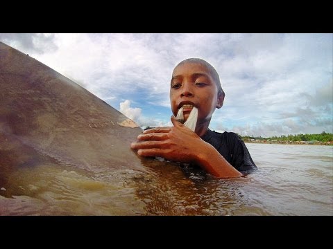 Diving into the Philippines' dangerous, underwater mines