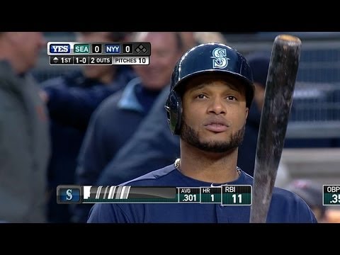 Cano strikes out in return to Yankee Stadium