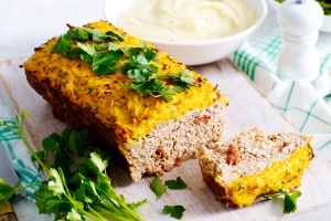 Pumpkin-topped meatloaf