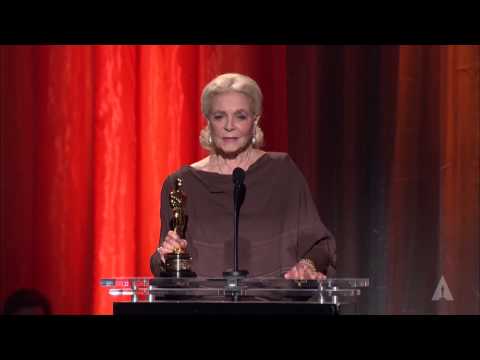 Lauren Bacall's Honorary Oscar: 2009 Governors Awards