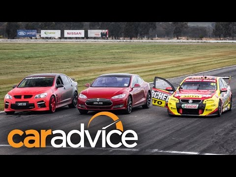 Tesla Model S v Holden V8 Supercar v Walkinshaw HSV GTS Drag Race