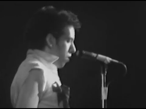 The Clash - Full Concert - 03/08/80 - Capitol Theatre (OFFICIAL)