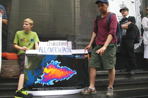 Placard - map of dispersal on caesium -137