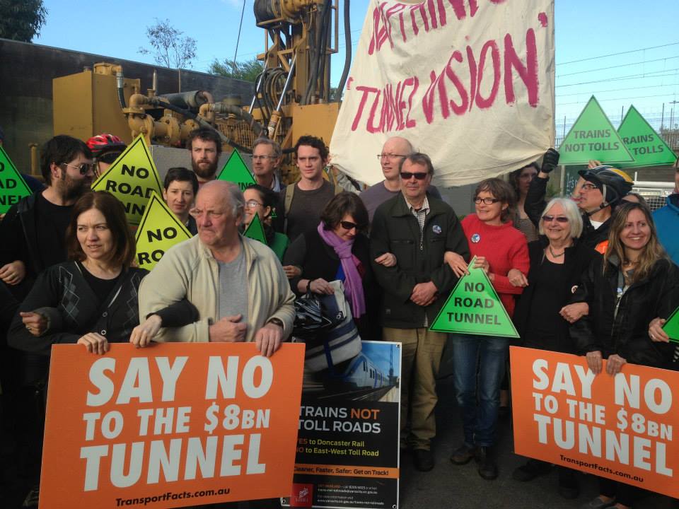 Community pickets against the East West Link – Melbourne