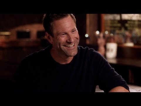 Aaron Eckhart Is An Old Pro - Speakeasy