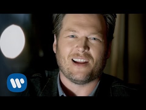 Blake Shelton - Boys 'Round Here feat. Pistol Annies & Friends (Official Music Video)