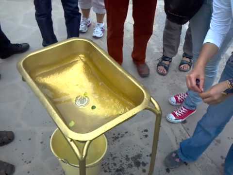 Ecuador At The Equator - Water Demonstration - Coriolis Effect