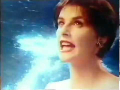 Orinoco Flow - Enya (el video original)