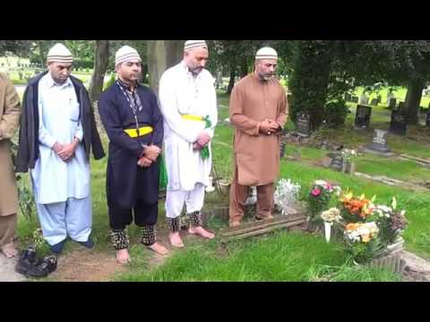 Sufi Tariqah....Grave Dancers