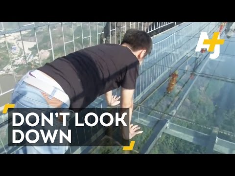 Terrifying Glass Bridge In China's Zhangjiajie National Forest