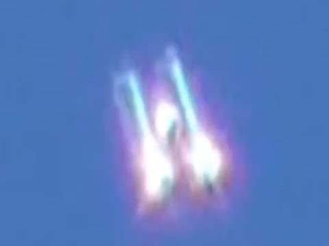 BLAST OFF! HUGE UFO AMAZES CROWDS! Are You Ready? 2015