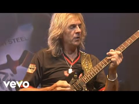 Judas Priest - Living After Midnight (Live at the Seminole Hard Rock Arena)