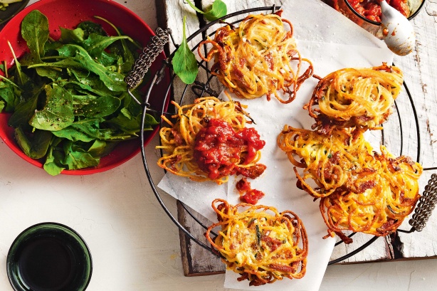 Spaghetti fritters with salami & zucchini