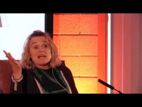 Sinéad Cusack on reactions to getting laughs on stage and more importantly not getting laughs!