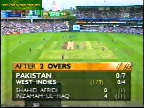 Pakistan vs. West Indies - 1st Final 1996/97 Carlton & United Series Highlights