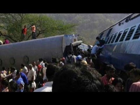 19 Killed After Passenger Train Derails in Maharashtra's Raigad